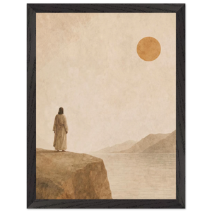 Pintura de Jesus diante de uma praia quieta com falésia ao fundo e luz clara se abrindo no horizonte, em quadro emoldurado